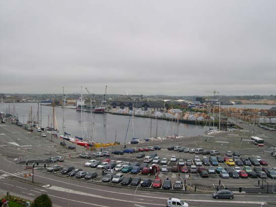  port de commerce